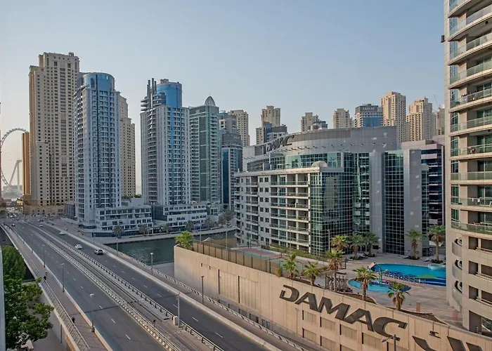 Classy 1-Bedroom Apartment In Dubai Marina With City Views!
