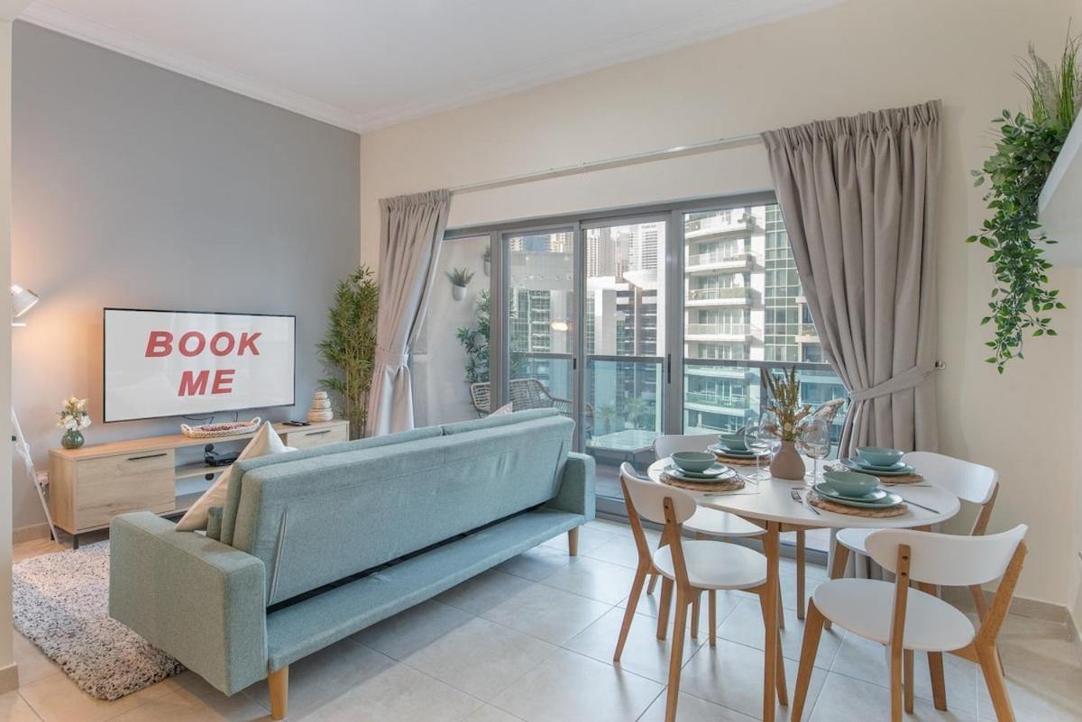 Classy 1-bedroom In Marina With Views! * Dubai